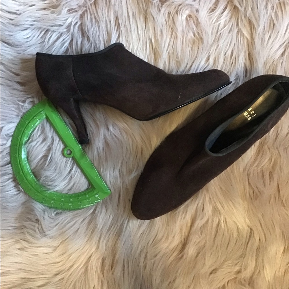 Dark brown suede heeled shoe boot